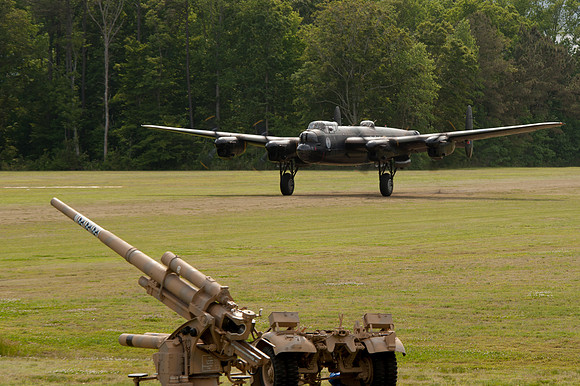 Lancaster Take-Off and Flak88