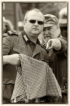 Re-enactor_30_Slv (1 of 1)