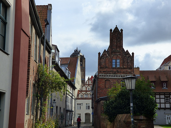 P1540163-2