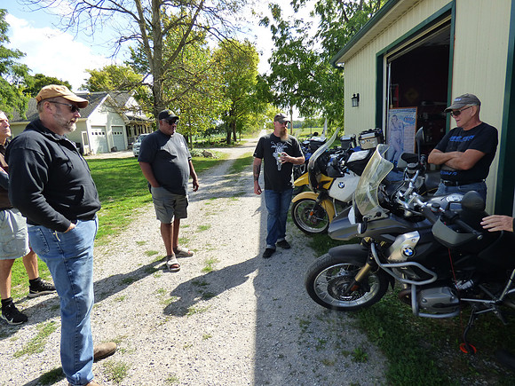 P1470327-2